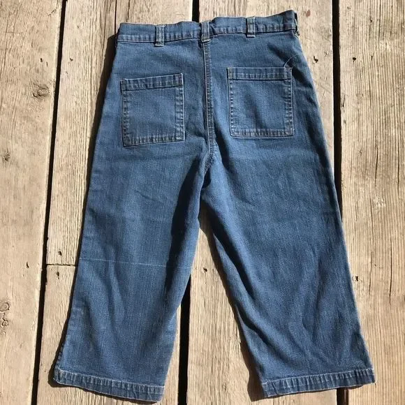 TNT Crop Floral Pattern - Picture 2 of 5